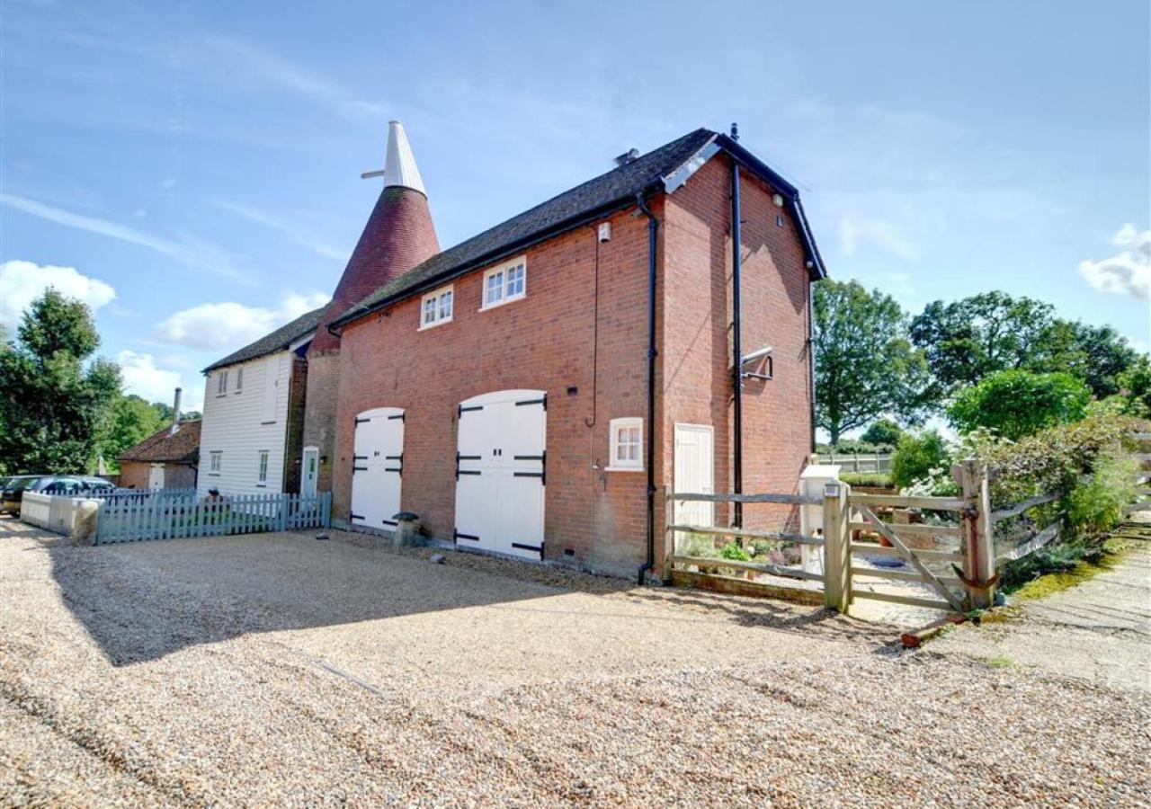 Villa The Coach House Biddenden Exterior foto